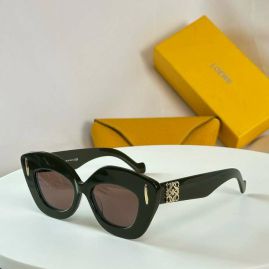 Picture of Loewe Sunglasses _SKUfw55562015fw